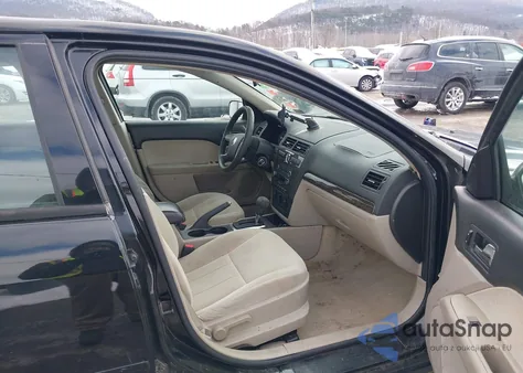 2008 Mercury Milan I4 из США, поврежденный, VIN 3MEHM07Z78R606577